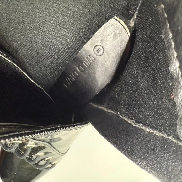 Black Patent Platform Lace-Up Boots β Size 8 β Bold & Edgy! π€π₯ - Picture 5 of 5